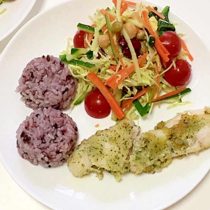 鱈フライ 8種類サラダと黒米ご飯のワンプレート レシピ 作り方 By まかろん 楽天レシピ 鱈フライ 8種類サラダと黒米ご飯のワンプレート レシピ 作り方 By まかろん 楽天レシピ